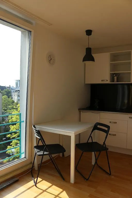 Apartment Ferienwohnung Nahe Uniklinik Duesseldorf