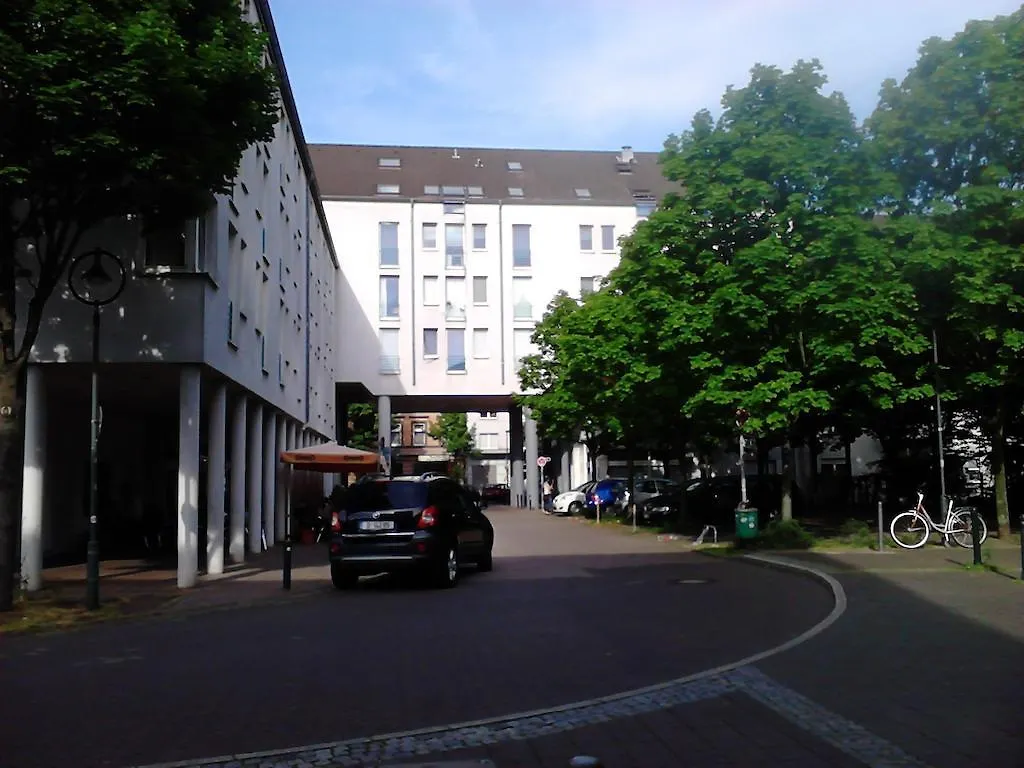 Ferienwohnung Nahe Uniklinik Duesseldorf Apartment Dusseldorf